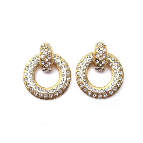 boucle d'oreille chanel creole|Créoles CHANEL en métal or pâle et strass.